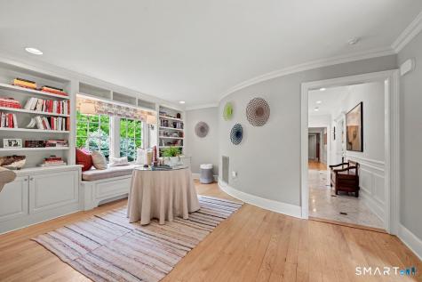 34 Bayberry Road New Canaan CT 06840