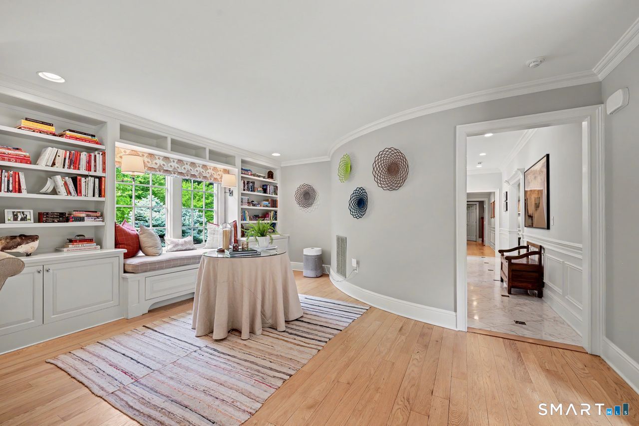 34 Bayberry Road New Canaan CT 06840