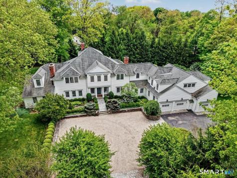 34 Bayberry Road New Canaan CT 06840