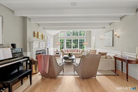 34 Bayberry Road New Canaan CT 06840