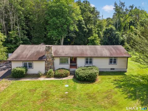 728 Long Cove Road Ledyard CT 06335