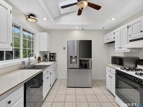 728 Long Cove Road Ledyard CT 06335