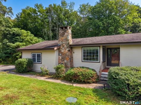 728 Long Cove Road Ledyard CT 06335