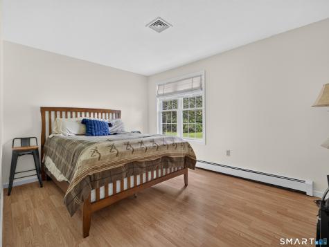 728 Long Cove Road Ledyard CT 06335