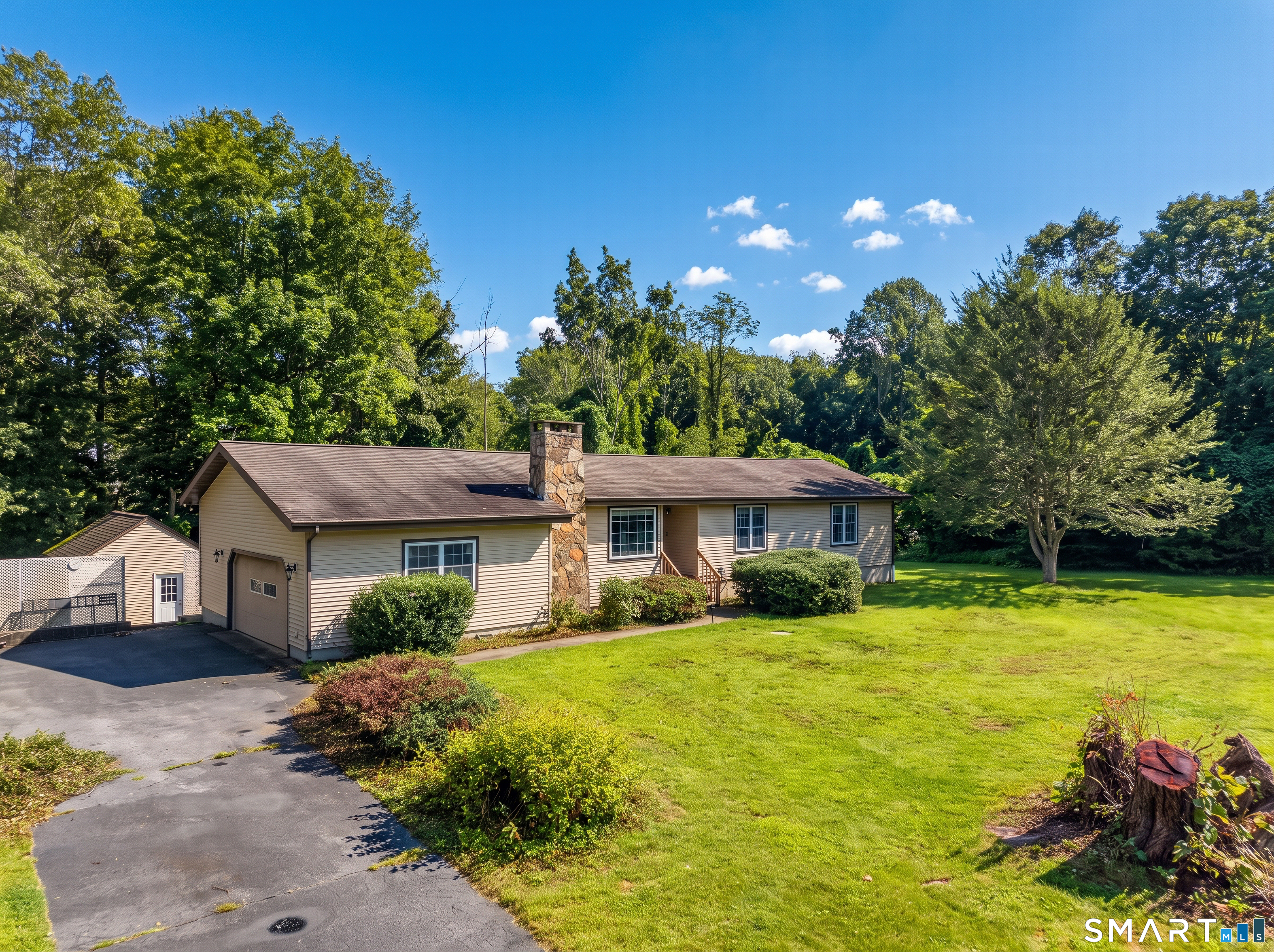 728 Long Cove Road Ledyard CT 06335
