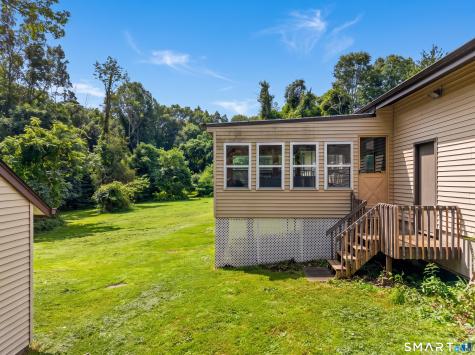 728 Long Cove Road Ledyard CT 06335