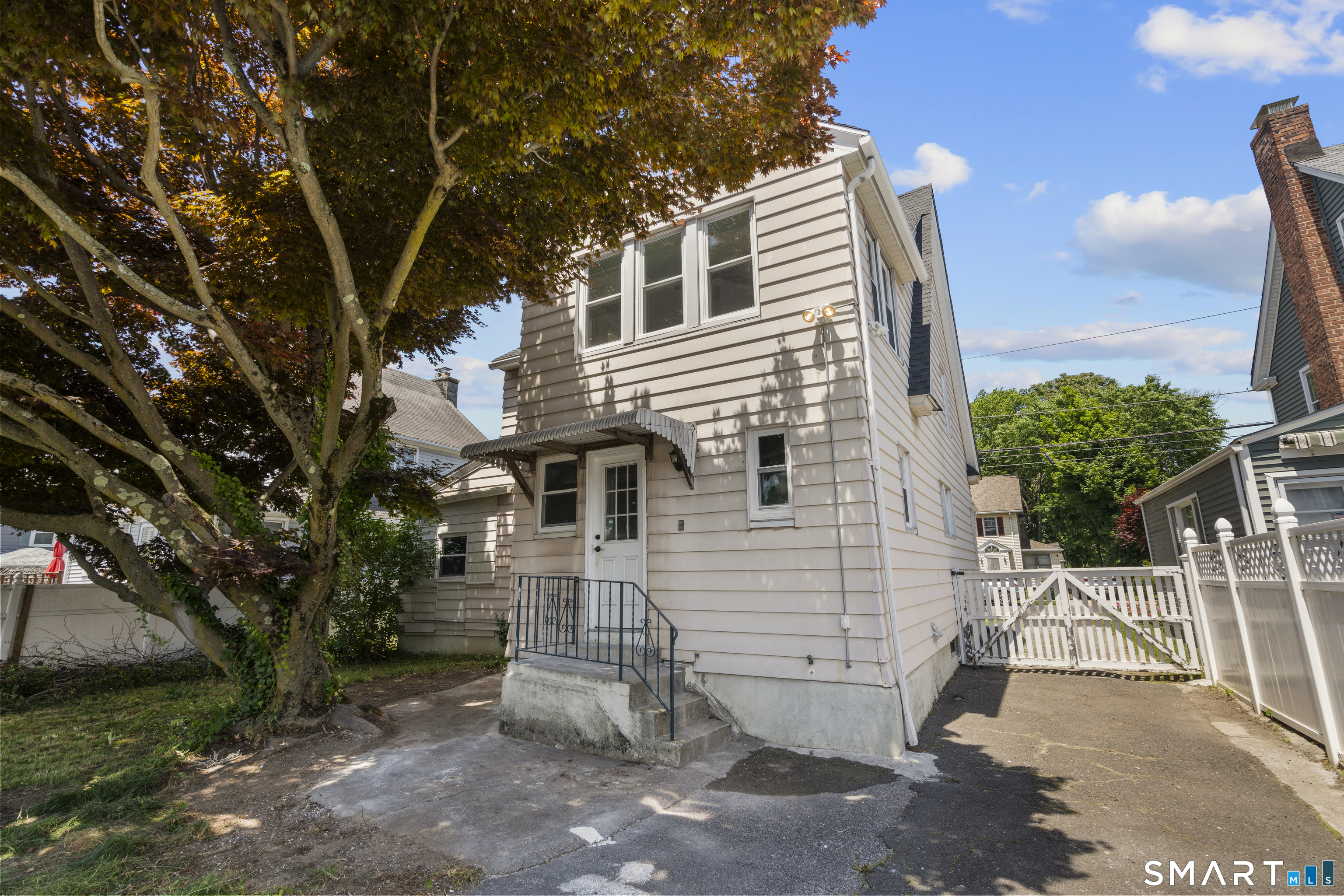695 West Taft Avenue Bridgeport CT 06604