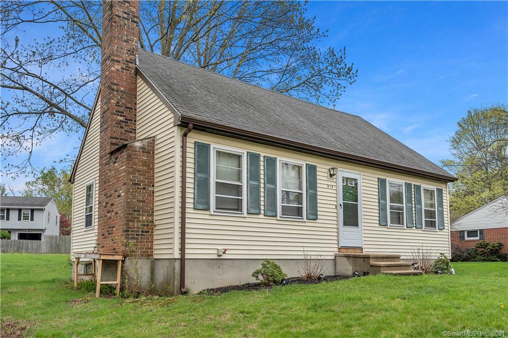 213 Baldwin Avenue Meriden CT 06450
