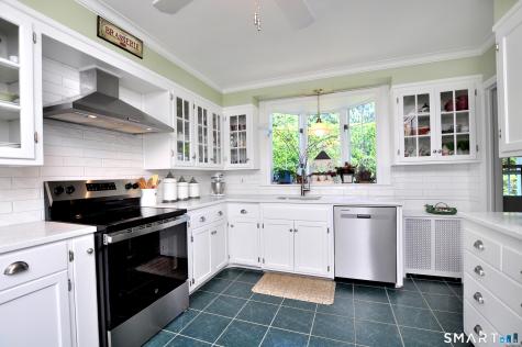 32 Aspetuck Avenue New Milford CT 06776