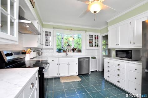 32 Aspetuck Avenue New Milford CT 06776