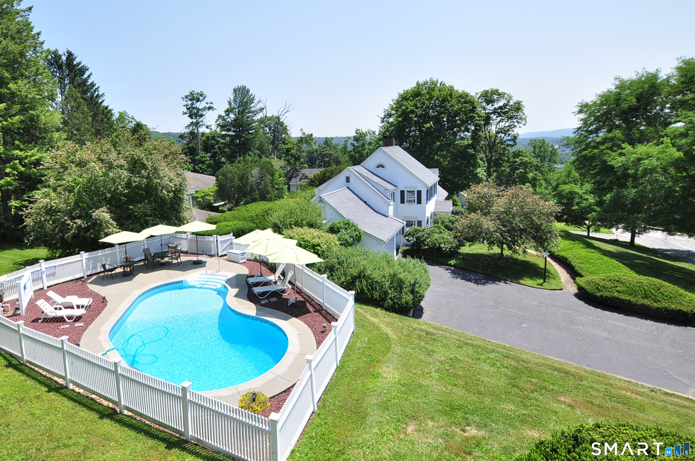 32 Aspetuck Avenue New Milford CT 06776