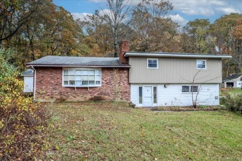 21 Crossmon Road New Milford CT 06776