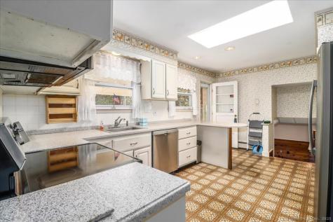 21 Crossmon Road New Milford CT 06776