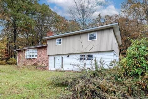 21 Crossmon Road New Milford CT 06776