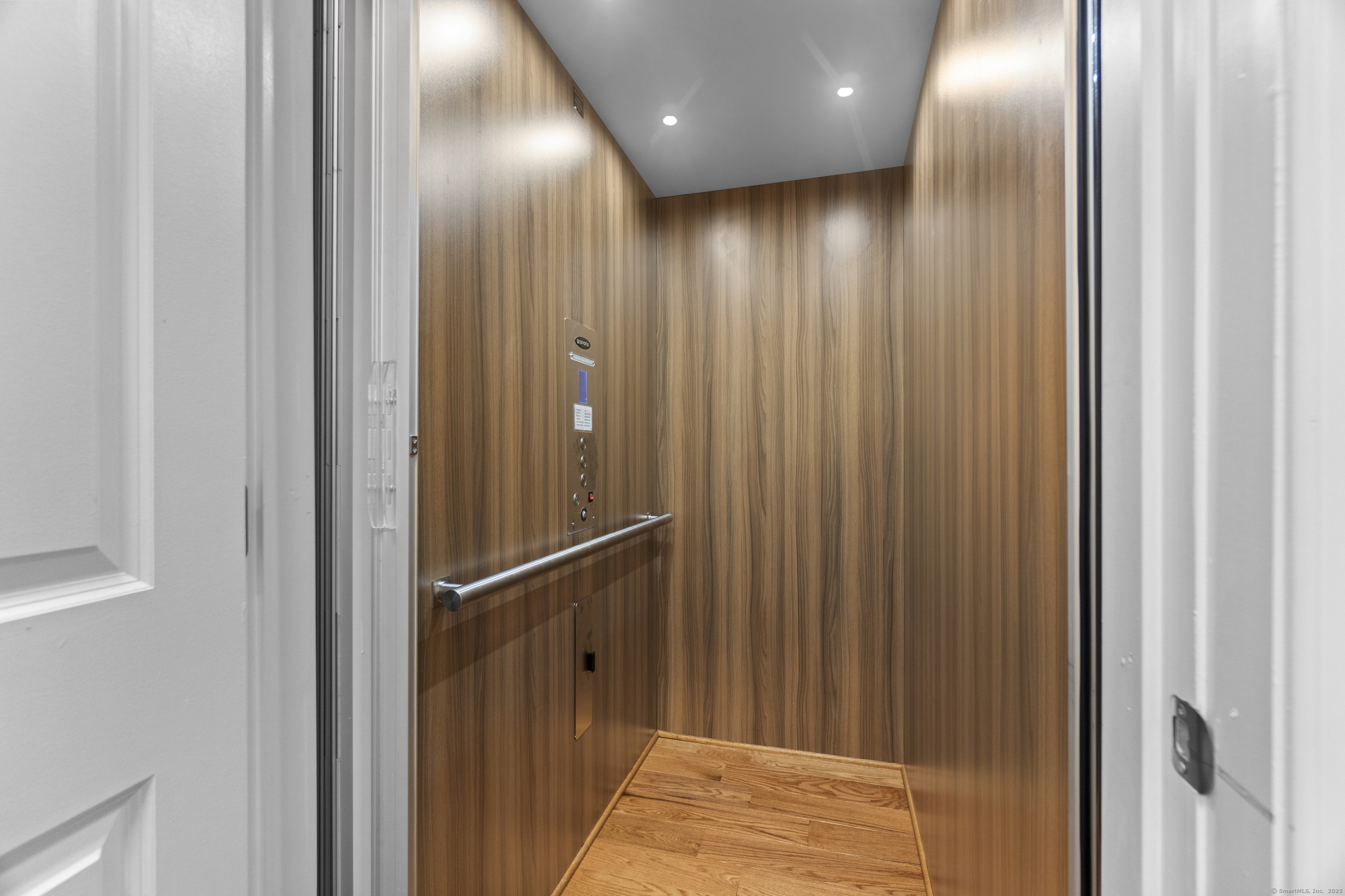 38 Sportsman Hill Road Madison CT 06443