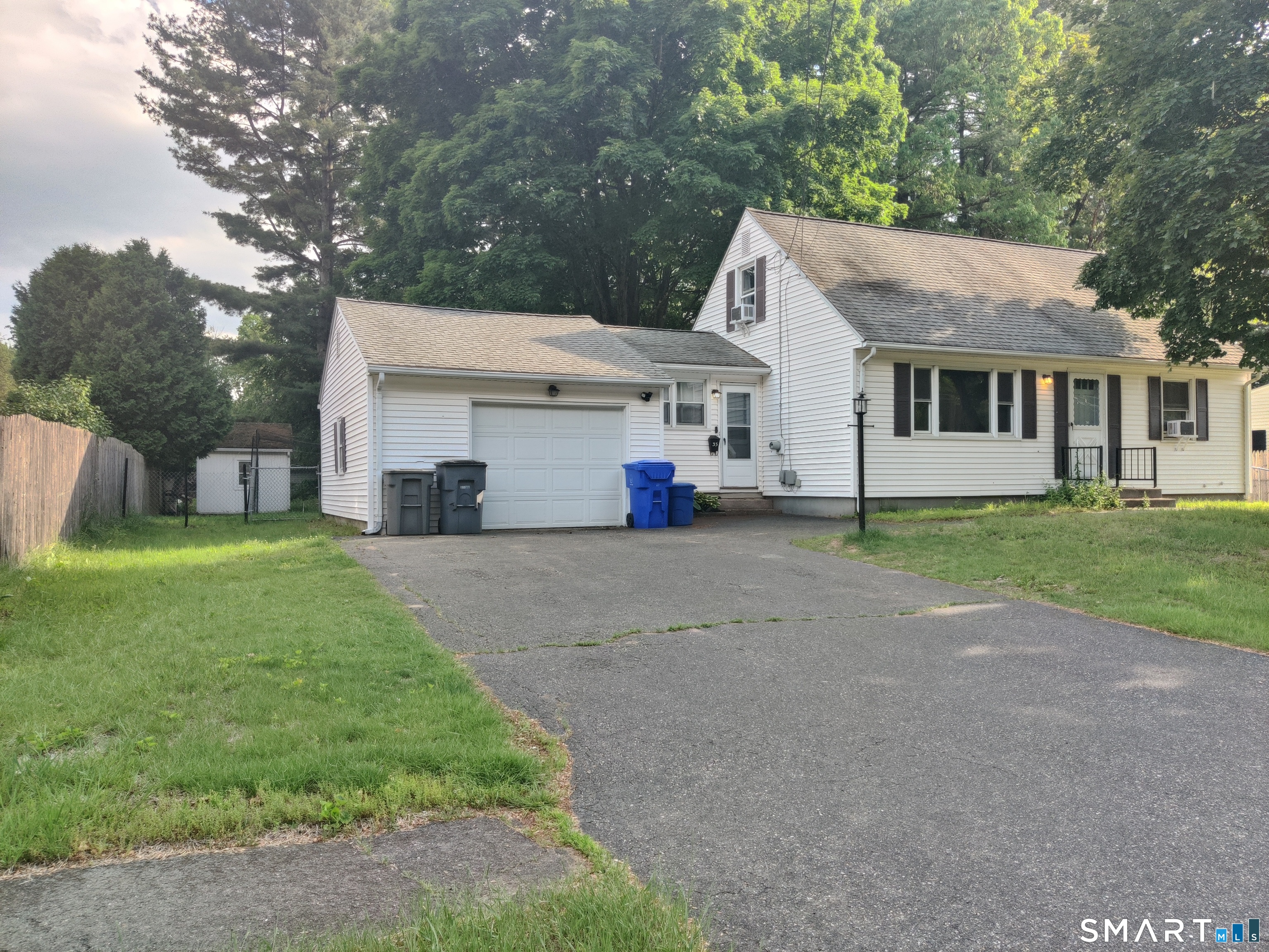 35 Brook Road Enfield CT 06082