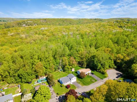 29 Evening Star Drive Seymour CT 06483