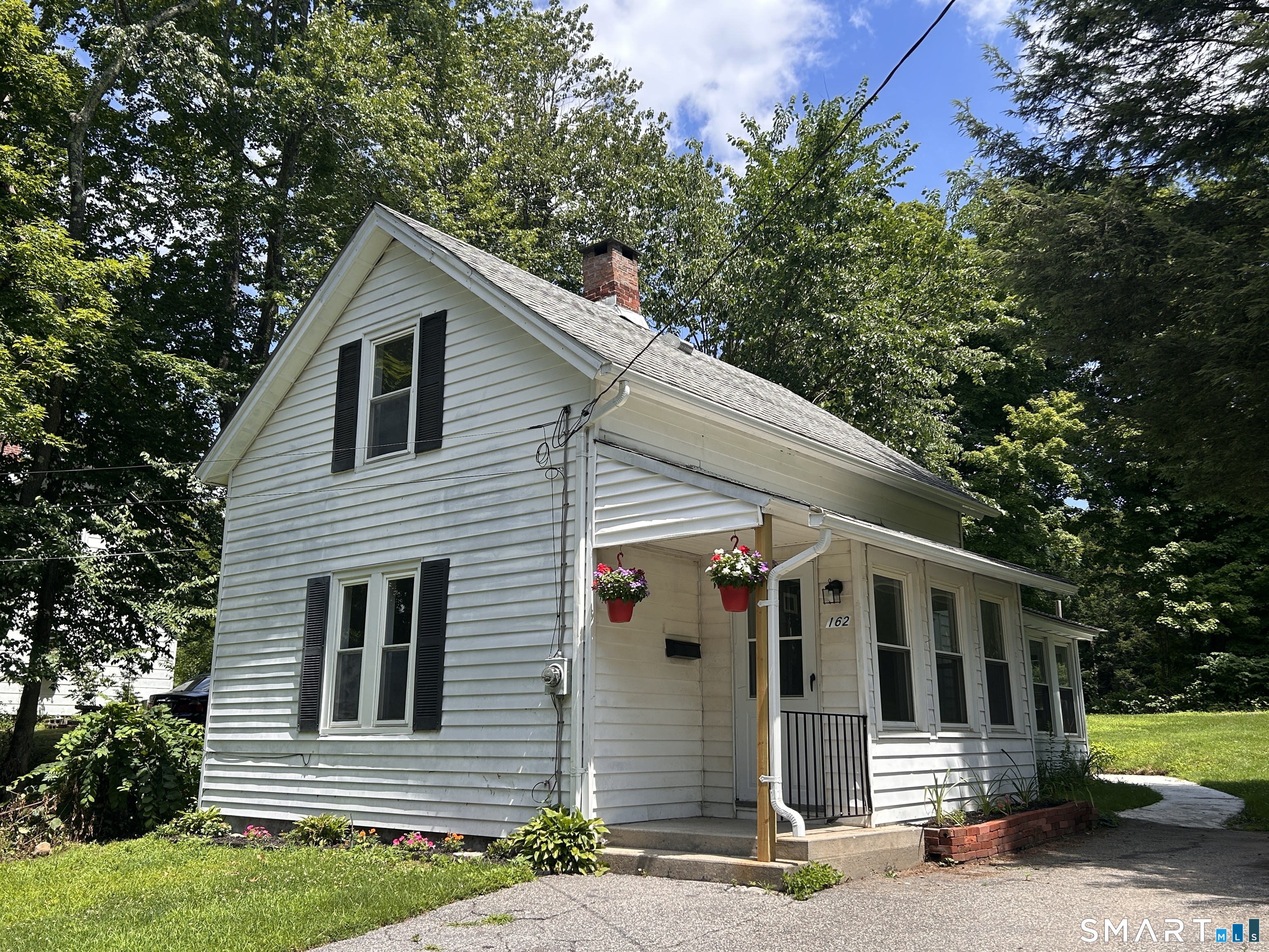 162 Bristol Street Thomaston CT 06787