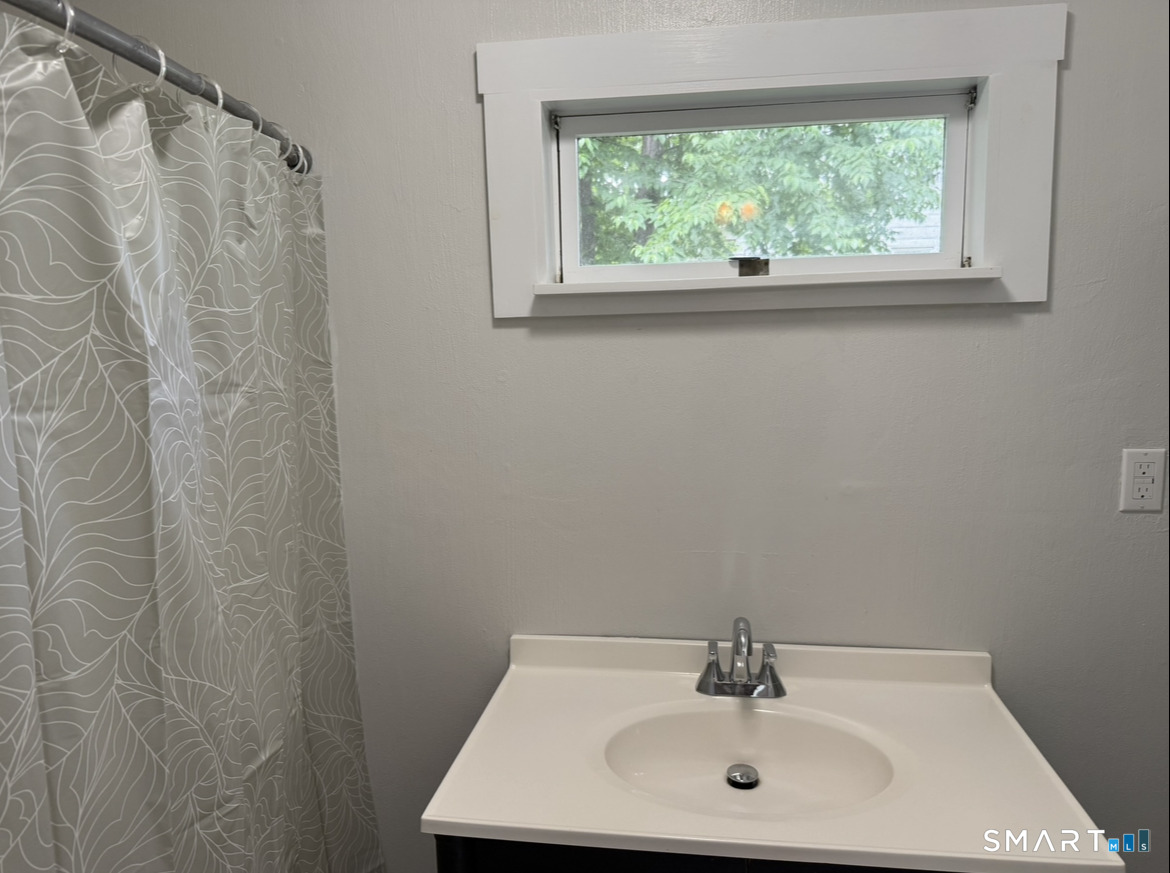 162 Bristol Street Thomaston CT 06787