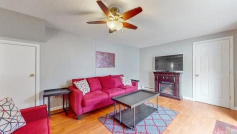 7 Inverness Square Middletown CT 06457