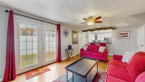 7 Inverness Square Middletown CT 06457