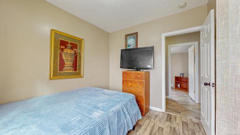 7 Inverness Square Middletown CT 06457