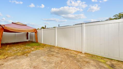 7 Inverness Square Middletown CT 06457