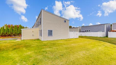 7 Inverness Square Middletown CT 06457