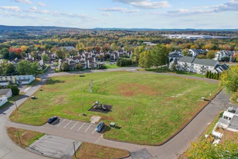 7 Inverness Square Middletown CT 06457