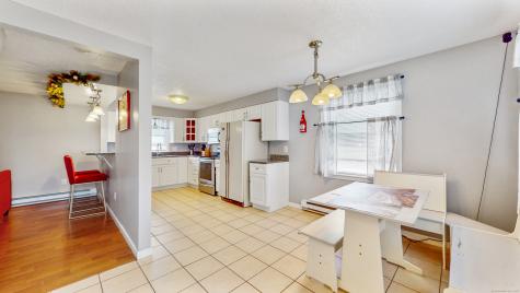 7 Inverness Square Middletown CT 06457