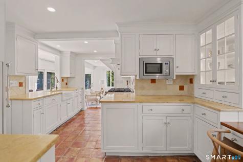 1373 Mill Plain Road Fairfield CT 06824