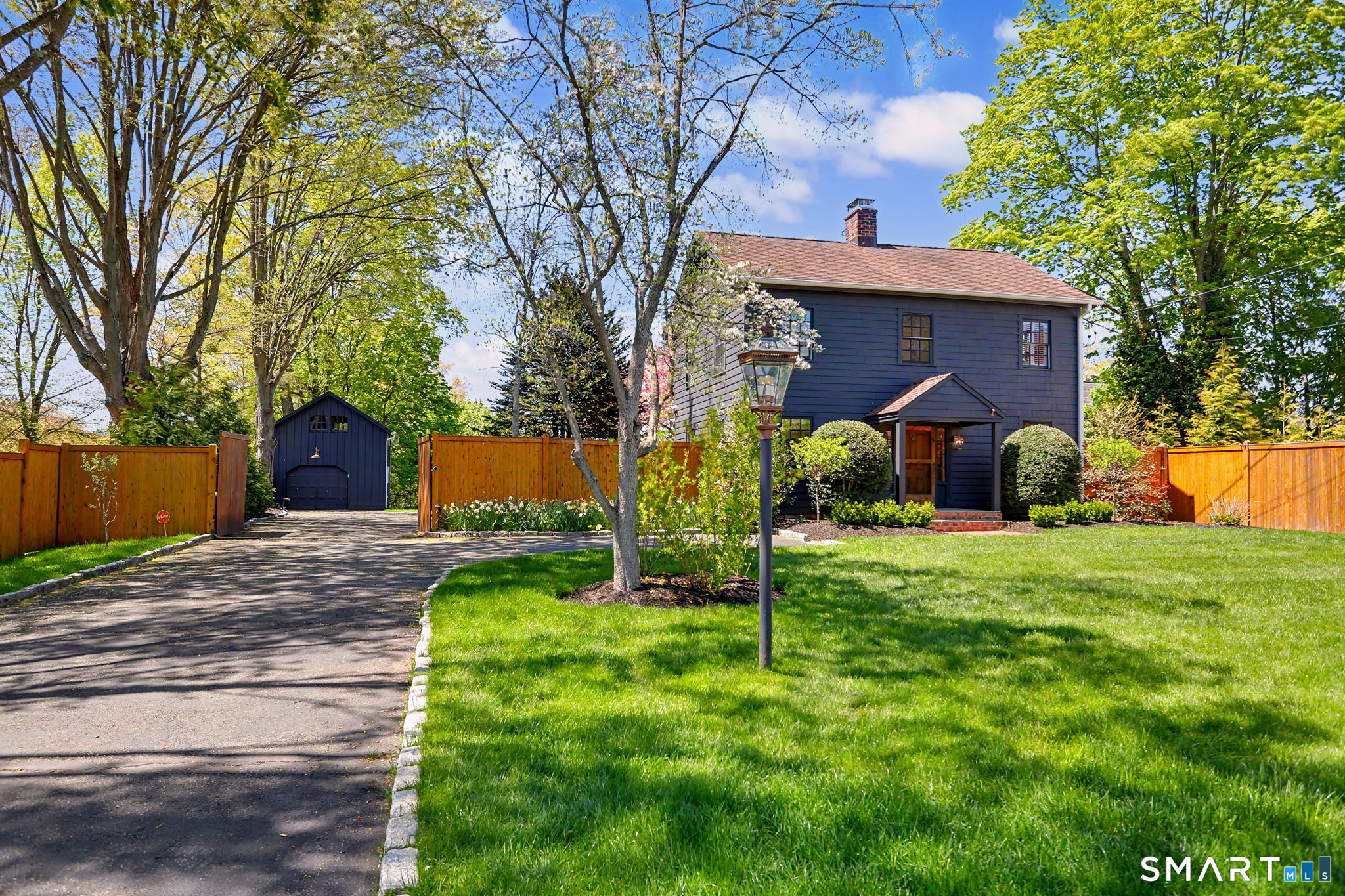 1373 Mill Plain Road Fairfield CT 06824