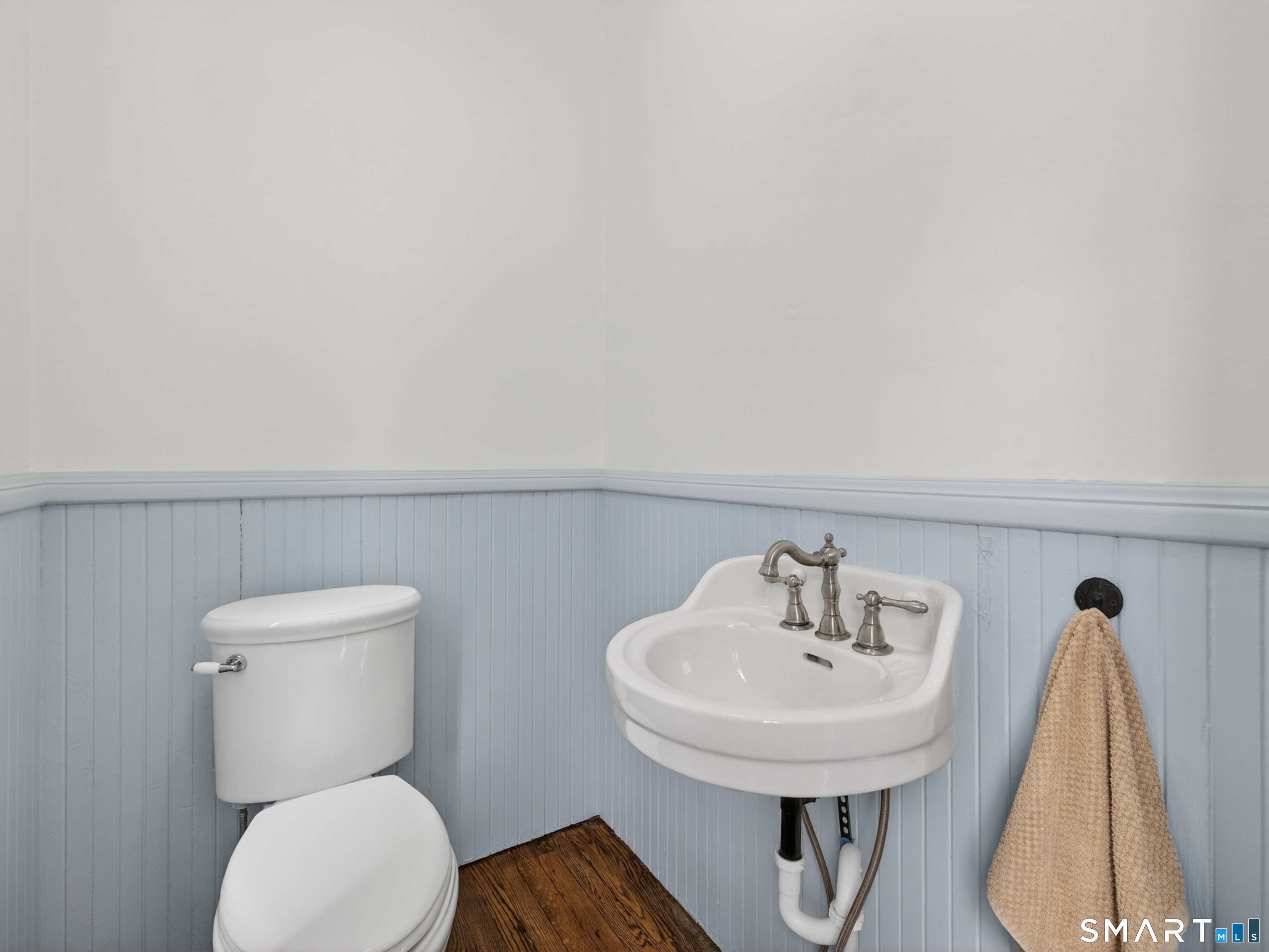 10 Goldberg Avenue Norwich CT 06360