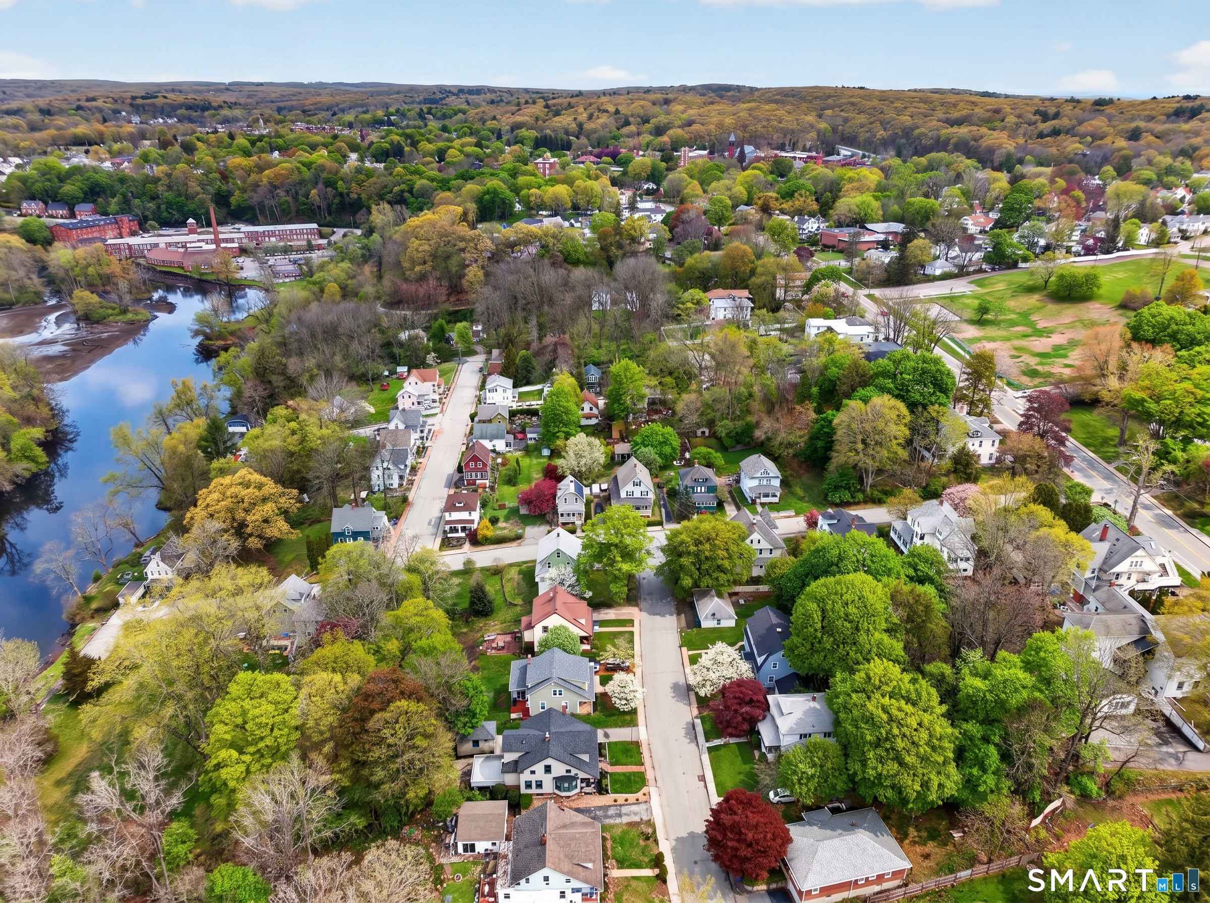 10 Goldberg Avenue Norwich CT 06360