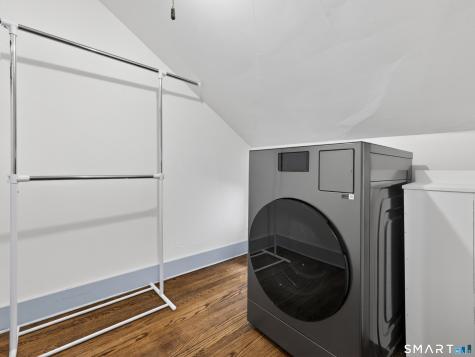10 Goldberg Avenue Norwich CT 06360