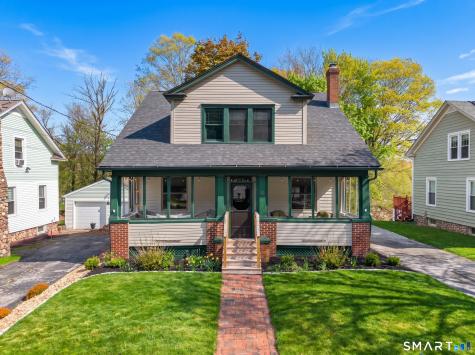 10 Goldberg Avenue Norwich CT 06360