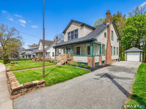 10 Goldberg Avenue Norwich CT 06360