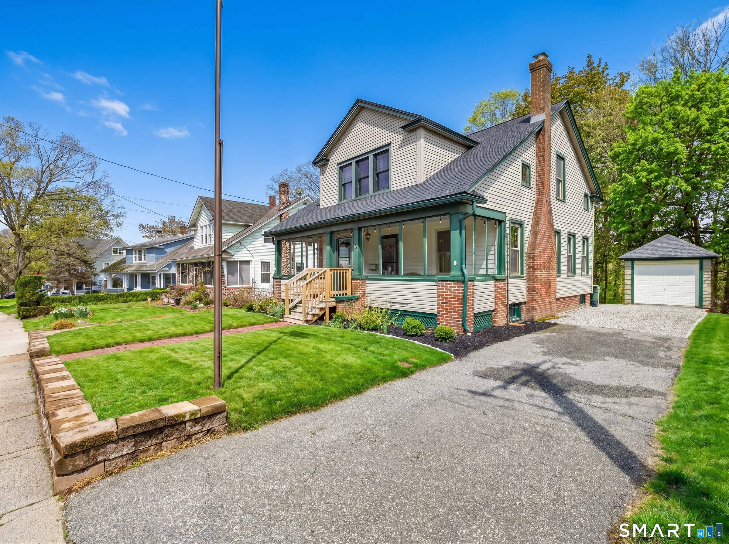 10 Goldberg Avenue Norwich CT 06360