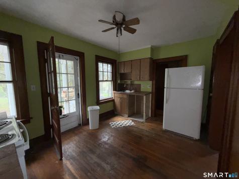 25 Spring Street Portland CT 06480