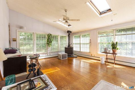 17 Greendale Avenue Cromwell CT 06416