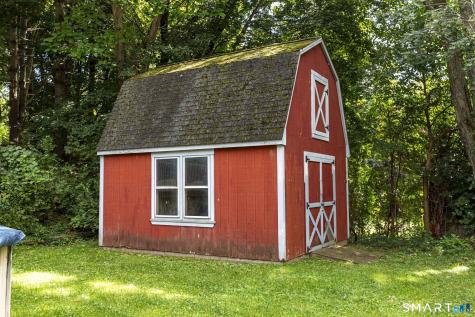 17 Greendale Avenue Cromwell CT 06416