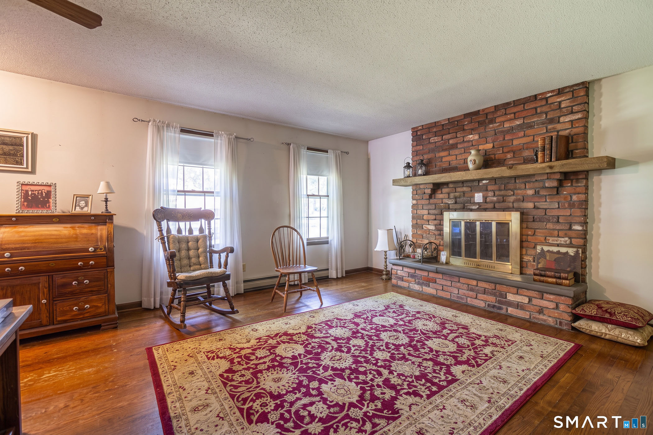 17 Greendale Avenue Cromwell CT 06416