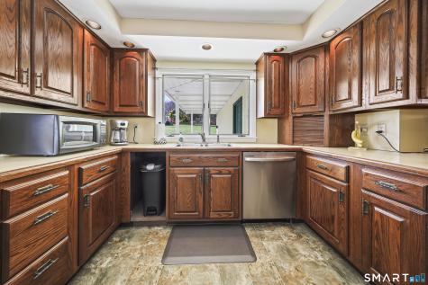 15 Wilton Road Plymouth CT 06782