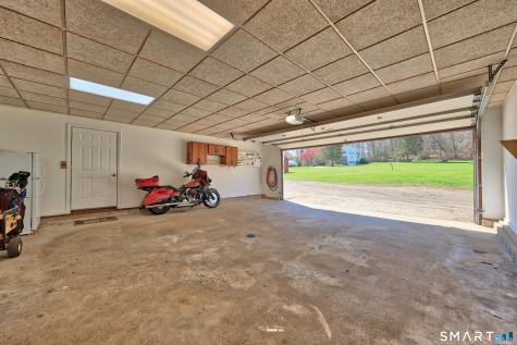 15 Wilton Road Plymouth CT 06782