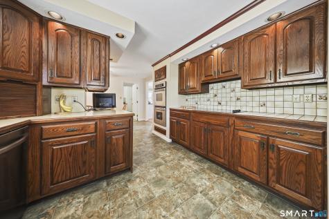 15 Wilton Road Plymouth CT 06782