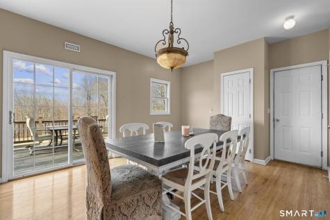 16 Larkey Road Oxford CT 06478