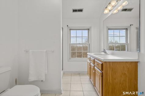 16 Larkey Road Oxford CT 06478