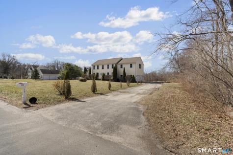16 Larkey Road Oxford CT 06478