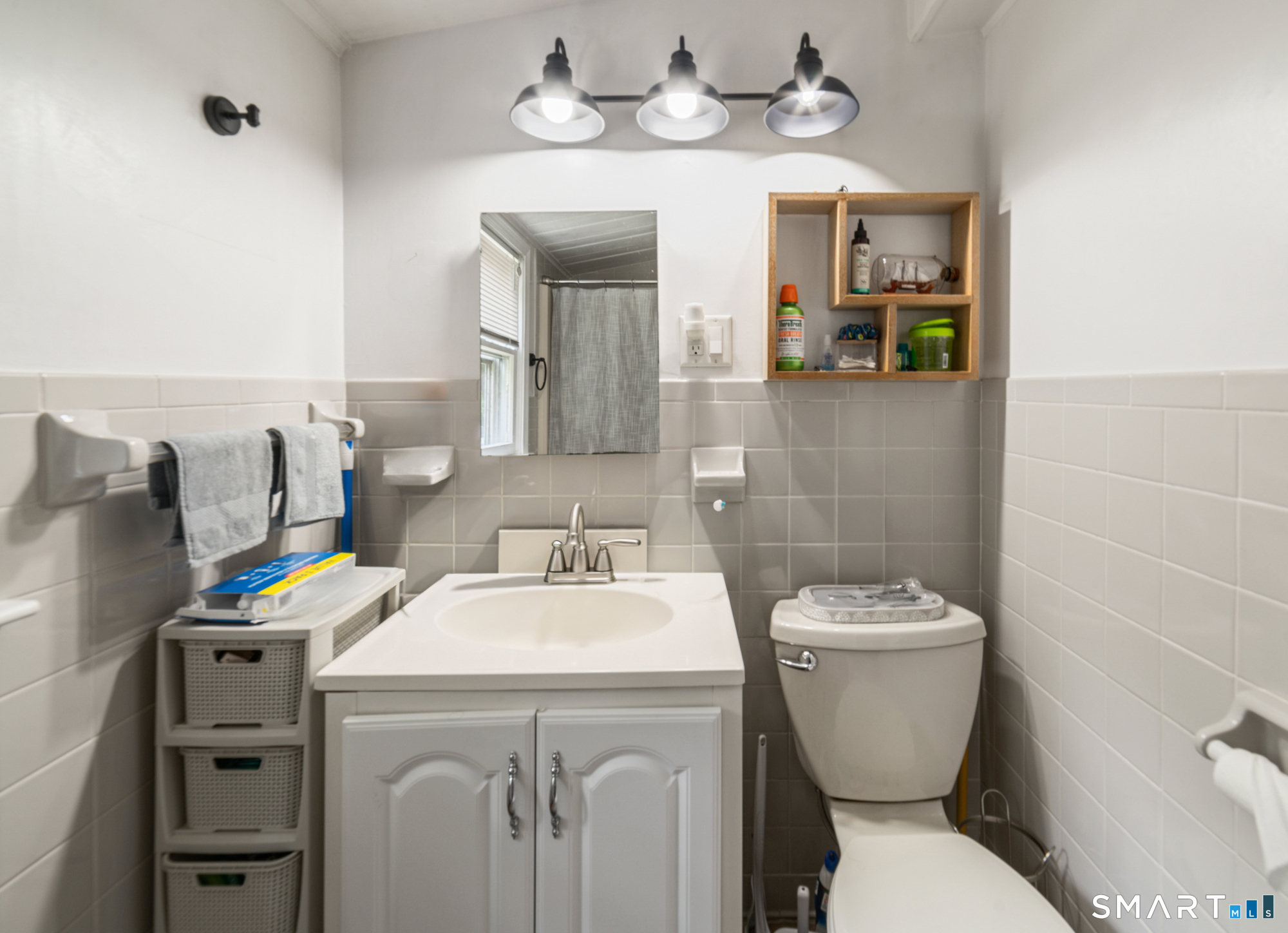 63 Lakeside Drive Plymouth CT 06782