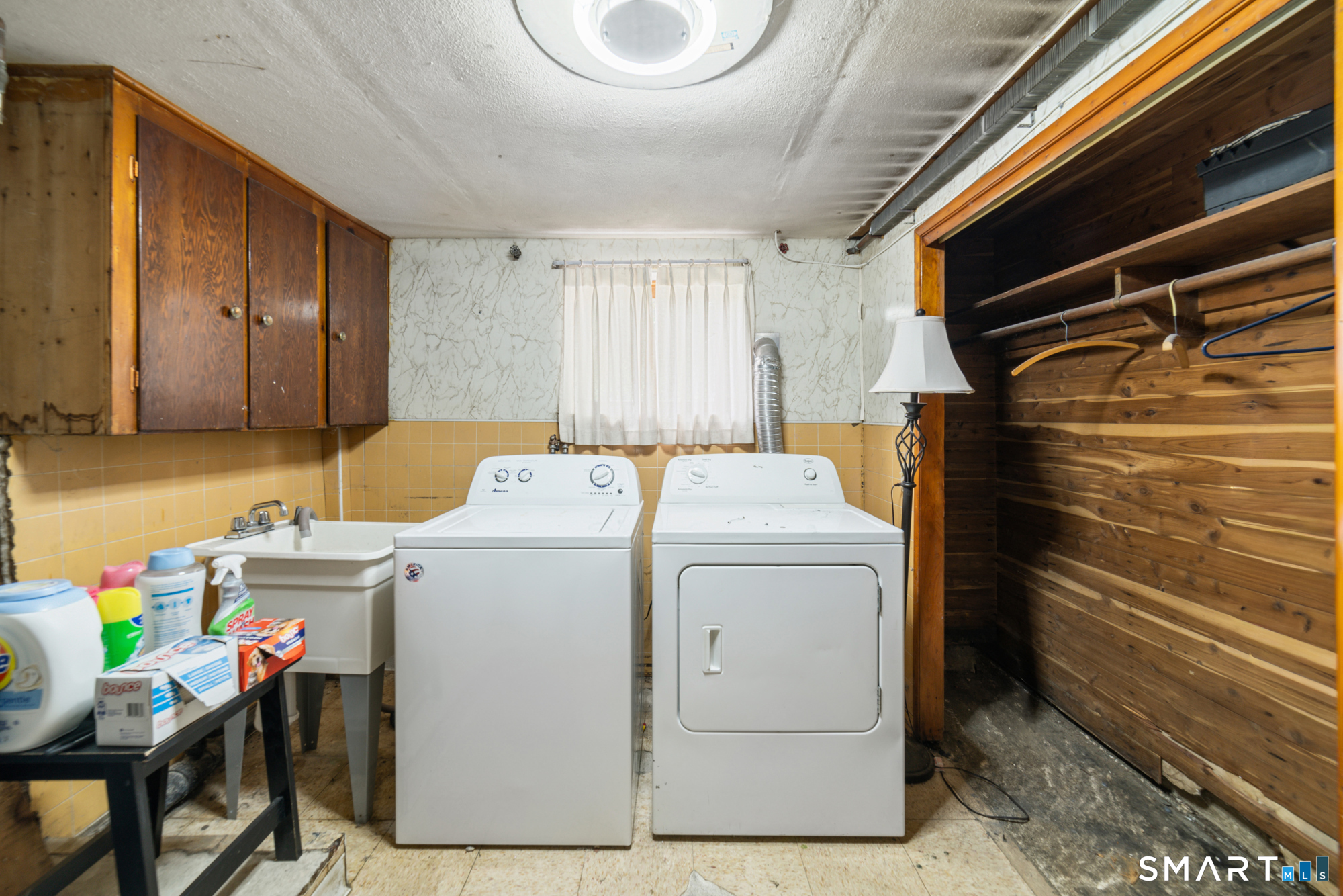63 Lakeside Drive Plymouth CT 06782